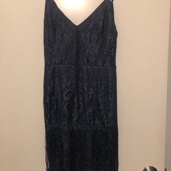 Size 2 Lace Navy Dress with tassels - Picture 5 of 5